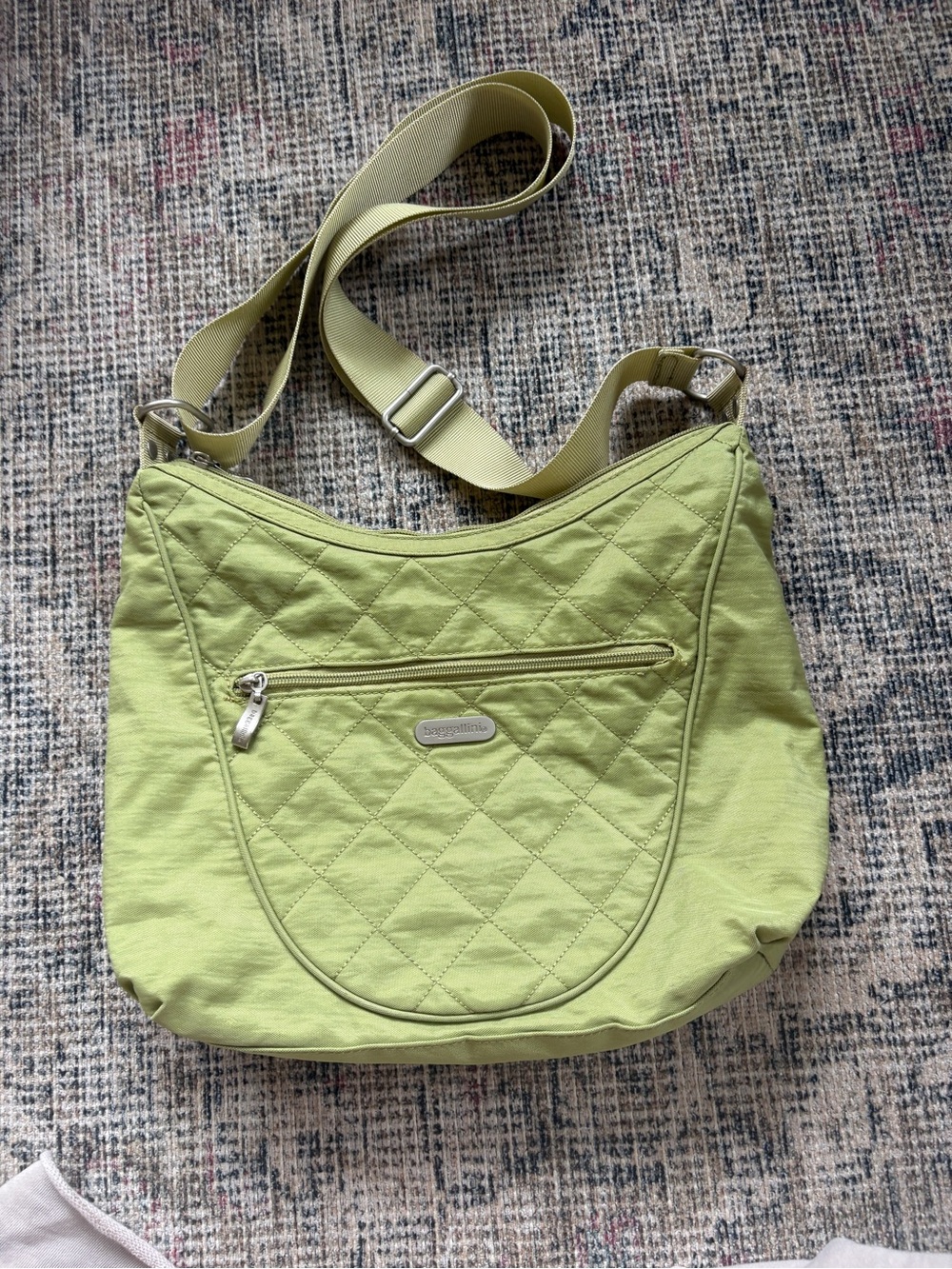 Baggallini Quilted Shoulder Bag in Light Green